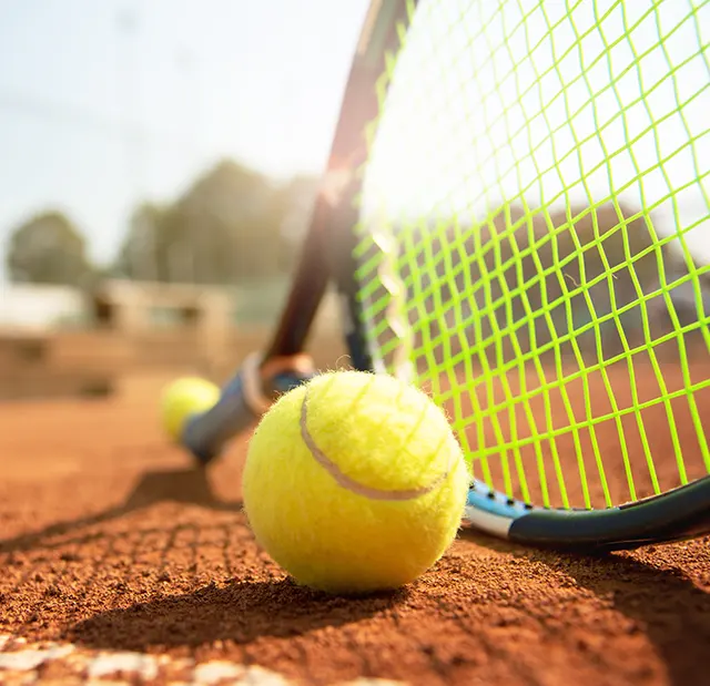 Le tennis, le sport typique des gentlemens